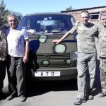 Киверцовская райсовет, бизнесмены и благотворители приобрели авто для военных